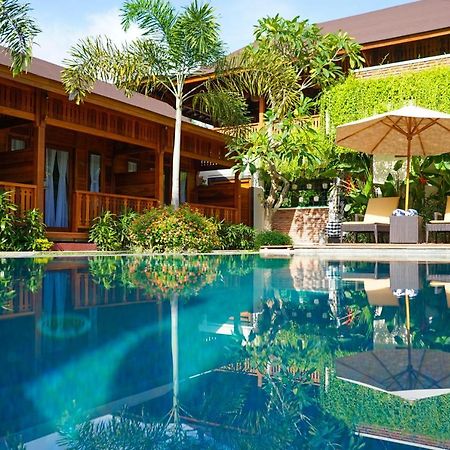 La'Villaris Hotel & Resto Kuta  المظهر الخارجي الصورة