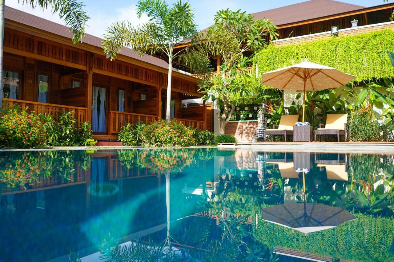 La'Villaris Hotel & Resto Kuta  المظهر الخارجي الصورة